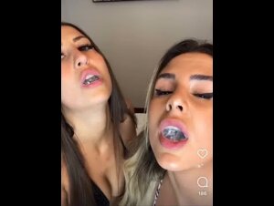 Bolle di sborra e la ingoiamo tutta