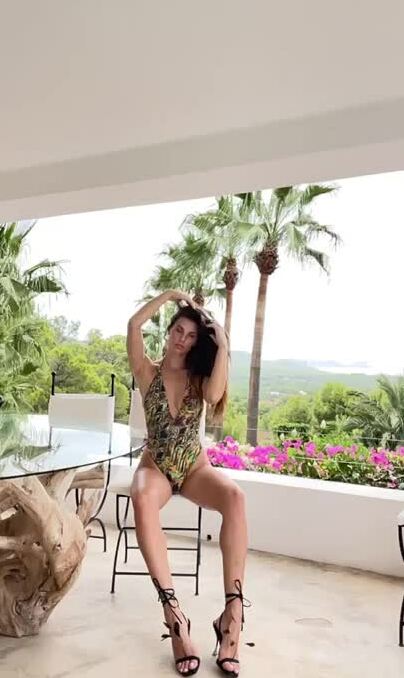 Dayane Mello video IG in costume YuFap Porno Italiani Amatoriali 